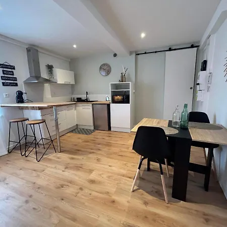 Studio En Centre Ville + Wifi Labruguière Exterior foto